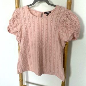 Dusty Pink top with puffy sleeve